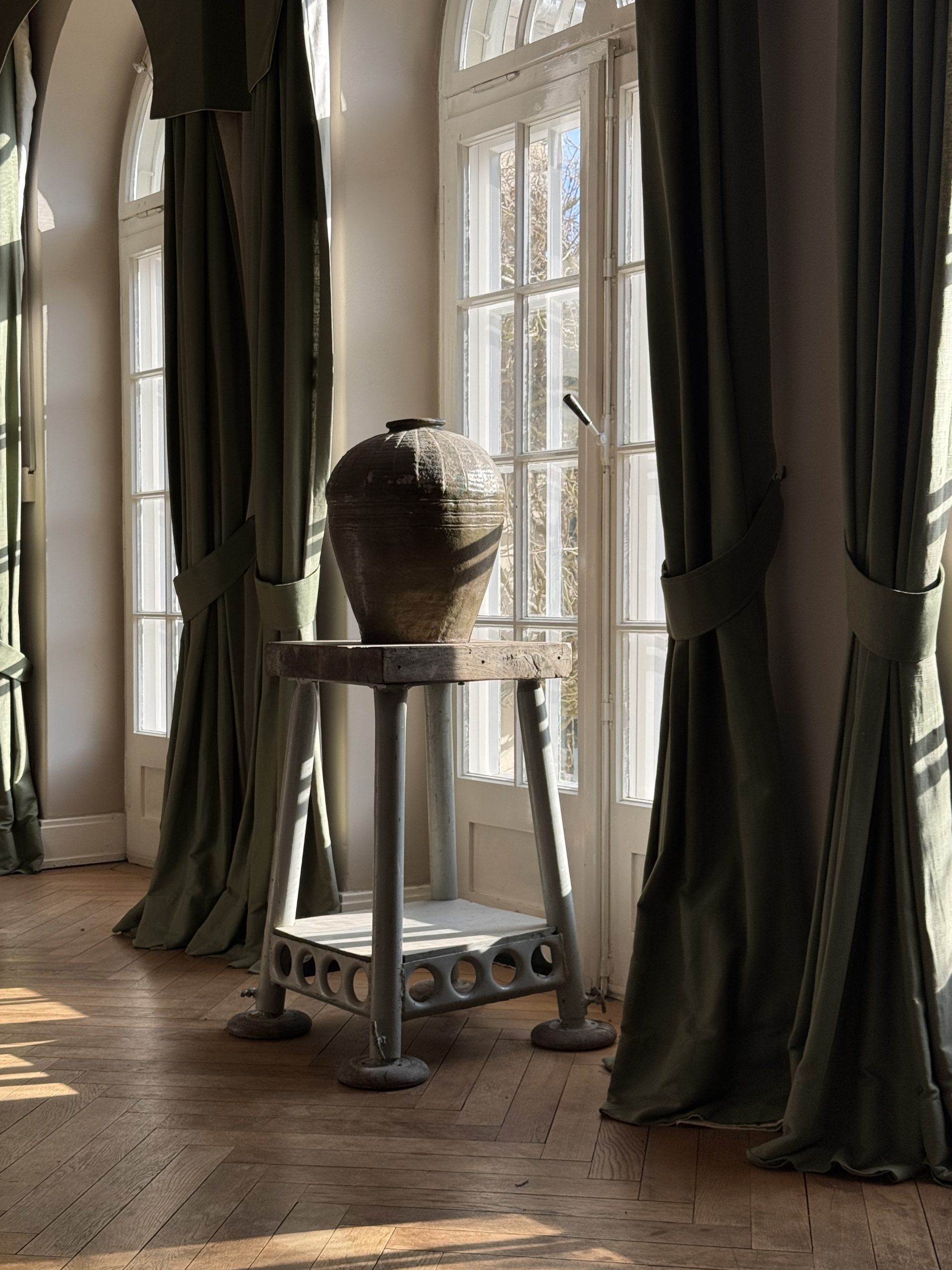 Sculptor Table - 1940s