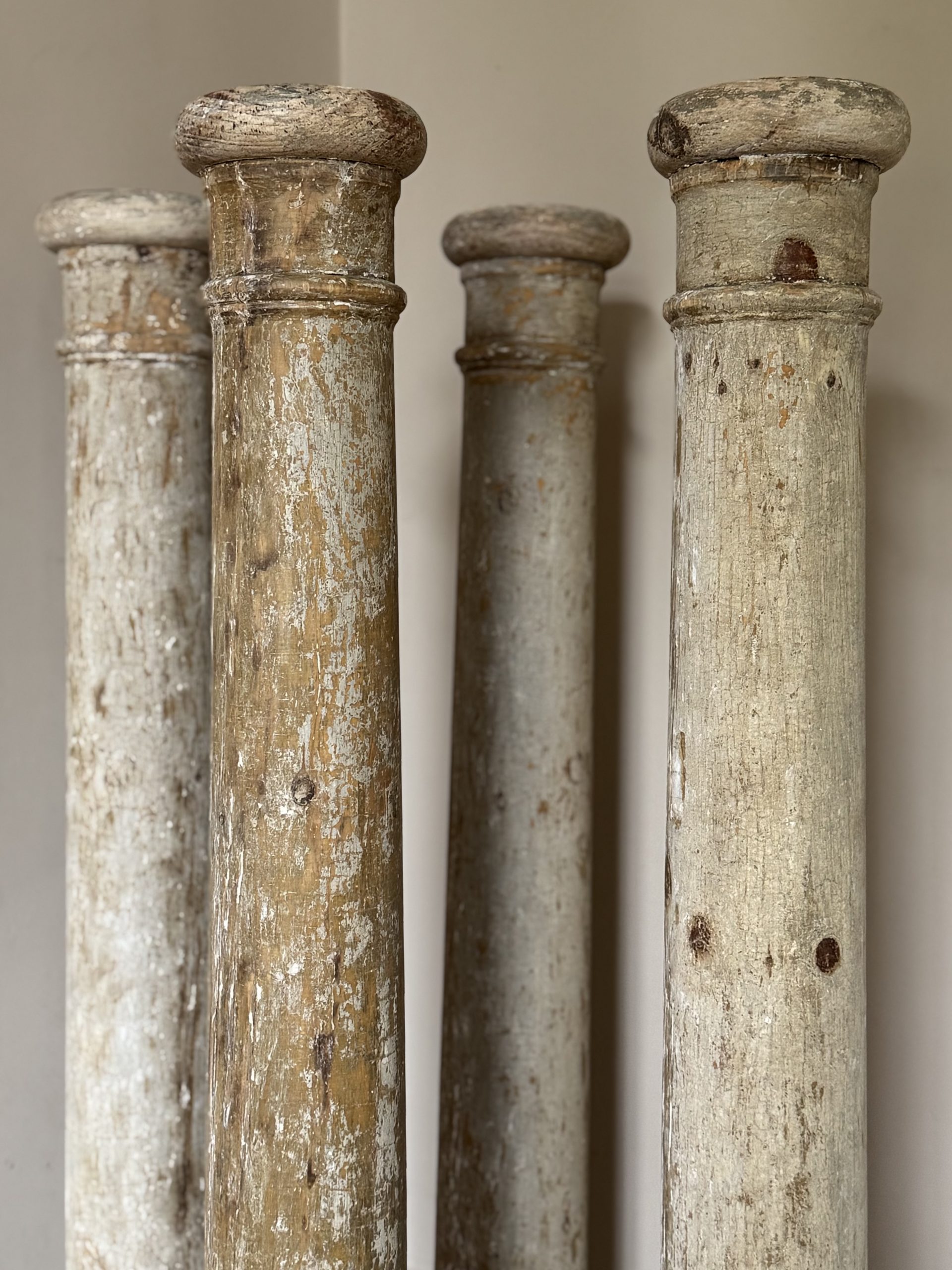4 Gustavian Columns.