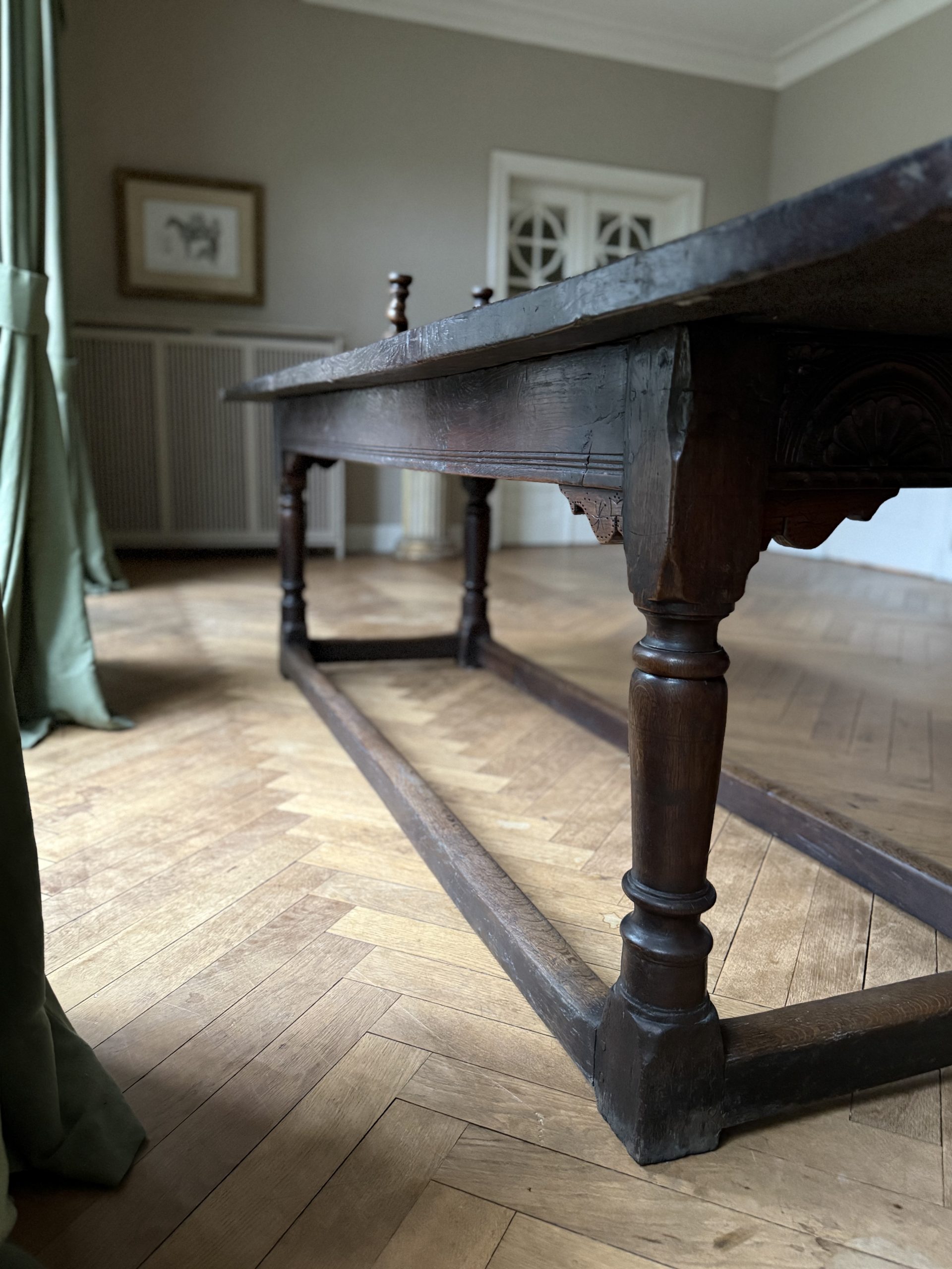 Charles II Oak Refectory Table - England 1680 