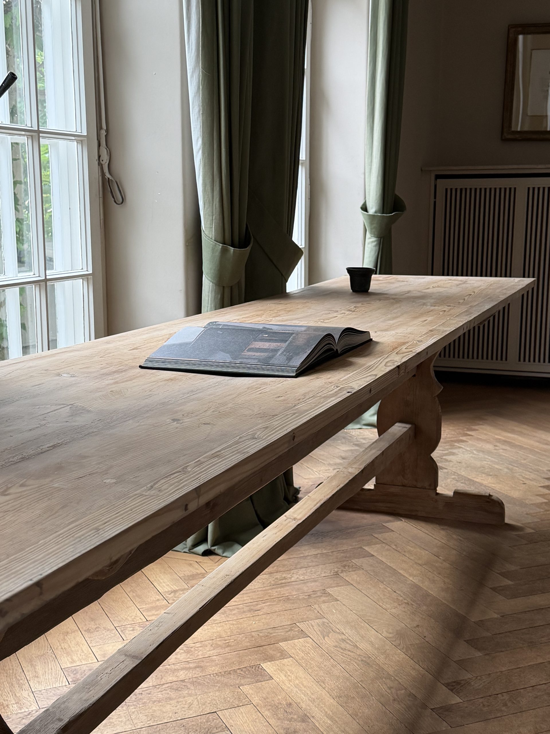 Long Pine Table - Netherlands 19th Century 